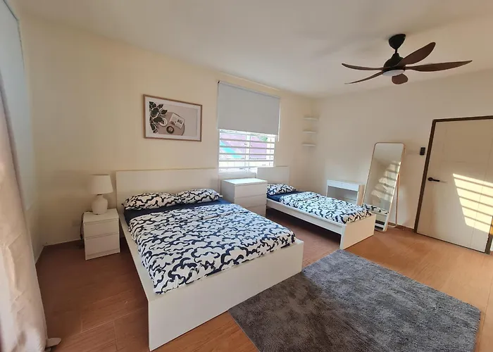 Univilla- Ideal Family Home For 18Pax