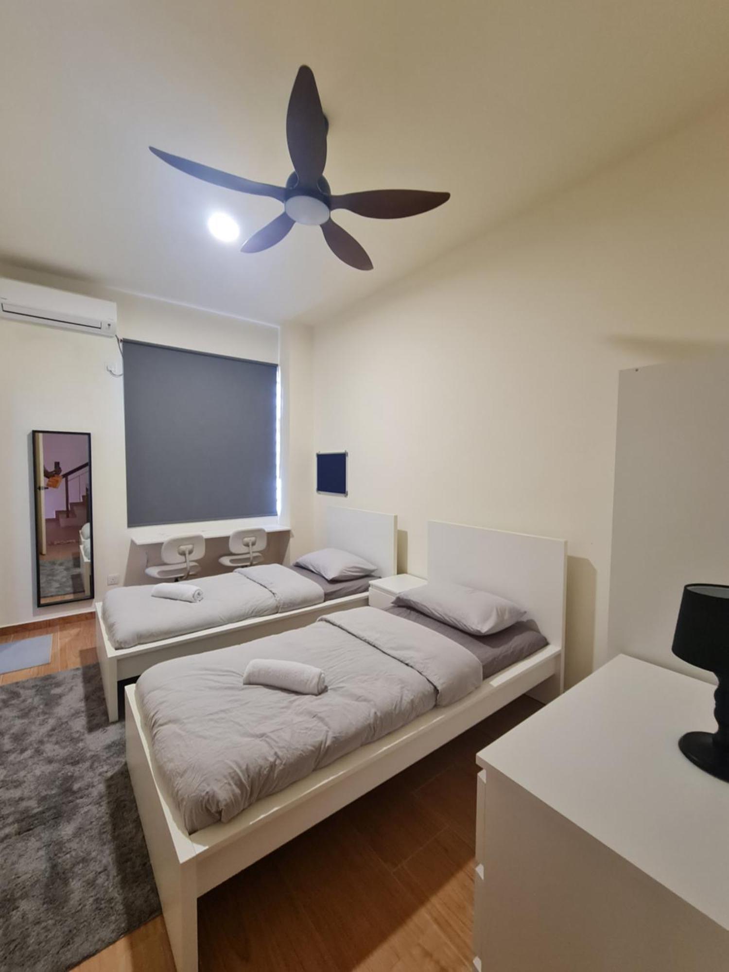 Holiday home Univilla- Ideal Family For 18pax