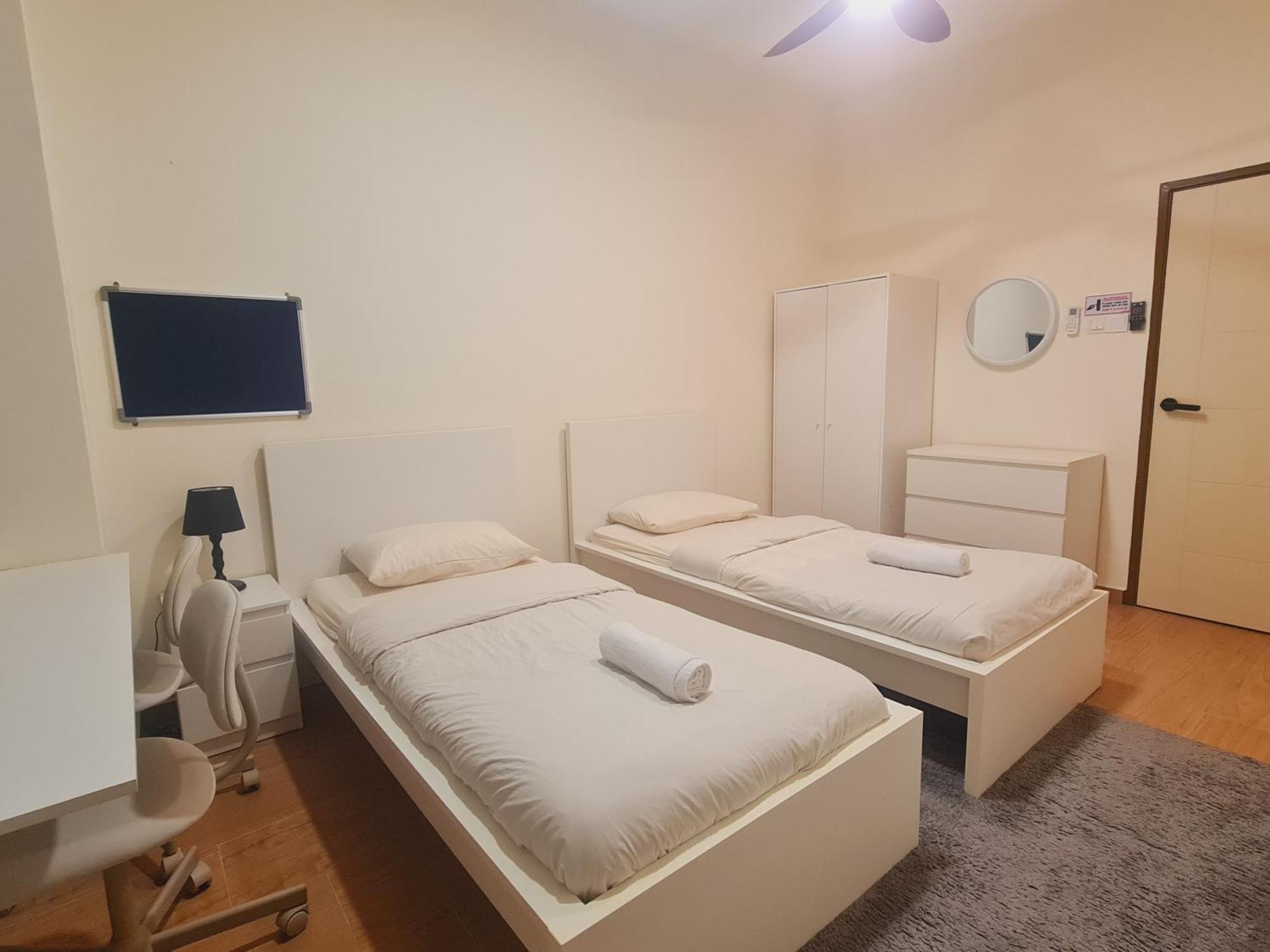 Holiday home Univilla- Ideal Family For 18pax Gelugor