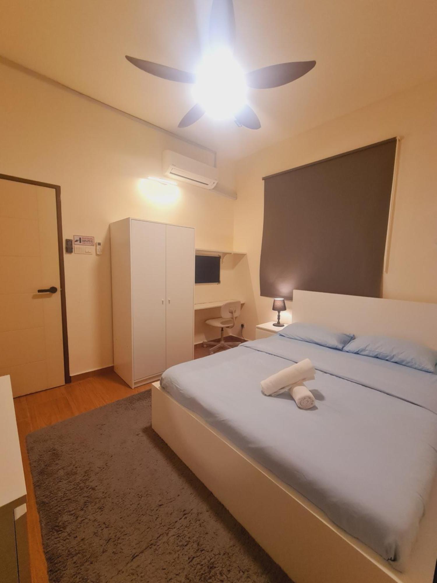 Holiday home Univilla- Ideal Family For 18pax Gelugor